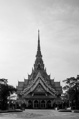 Grand architecture of Wat Sothon Wararam Worawihan, Chachoengsao, Thailand.