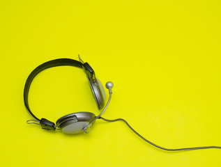 Fototapeta na wymiar Headphones on a colorful background.