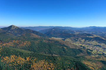 Naklejka premium Carpathian mountain sunny landscape
