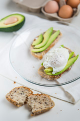 poached egg with avocado