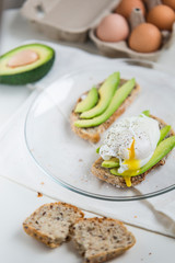poached egg with avocado