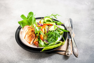 Vegetable chicken salad