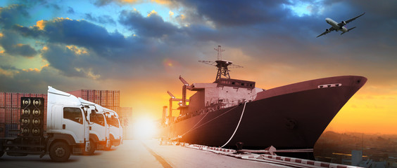 Obraz na płótnie Canvas Transportation, import-export, logistic, shipping business management