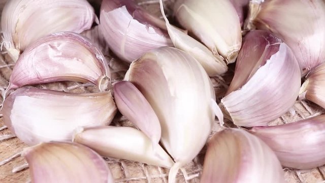 garlic rotates, the concept of healthy and wholesome food