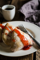 Sweet cottage cheese pies