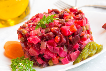 Vegetable salad with beetroot