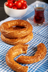Turkish bagel (simit, gevrek) and tea 