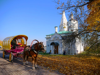 Fototapeta premium A horse drawn carriage in Kolomenskoye, Moscow Russia