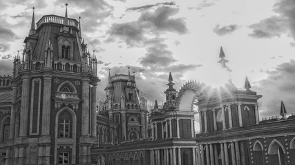 Замок на закате