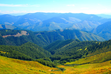 Obraz premium Nature in the mountains, beautiful scenery, beautiful mountain scenery, the Carpathian Mountains.