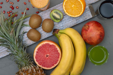 Naklejka na ściany i meble healthy lifestyle to eat fruits