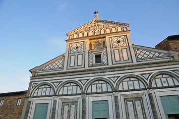 Fototapeta na wymiar La basilica abbaziale di San Miniato al Monte