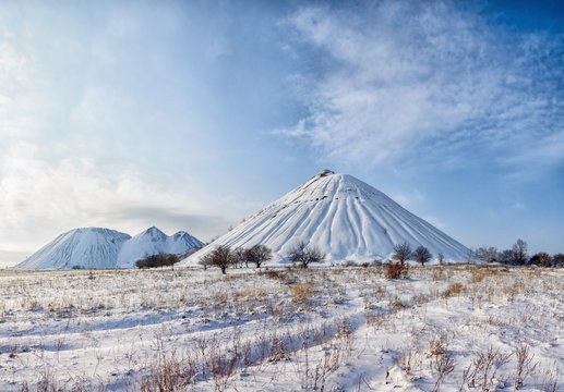 Snow-covered piles in the steppe between Donetsk and Makeyevka