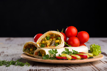 Burrito vegetarian with vegetables