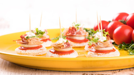 Canapes with bacon