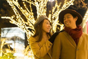 東京クリスマス　イメージ・カップル・表参道 クリスマスイルミネーション