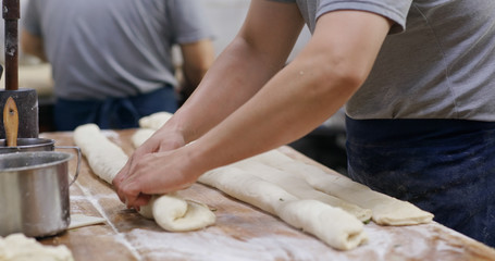 Chinese master making white bread