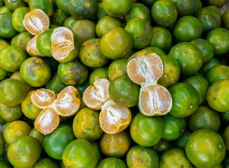 pile of fresh mandarin orange citrus