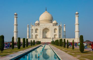 Fototapeta na wymiar Agra, India - 27 December 2018 : Taj Mahal is a white marble mausoleum , Agra, Uttar Pradesh, India.
