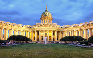Fototapeta na wymiar Kazan cathedral in Saint Petersburg, Russia