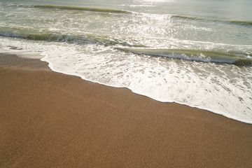 Fototapeta na wymiar Waves and Sands Background