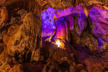 Jang cave, Beautiful cave in Vangveang, Laos. - obrazy, fototapety, plakaty