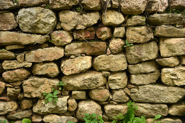 Decorative stone wall