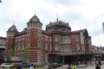 Obraz premium Building of old railway station in Tokyo city