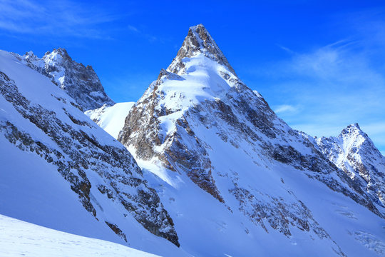 mount Dzhantugan