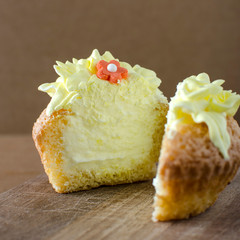 Cupcake stuffed with  sweet cream