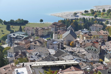 Fototapeta na wymiar Molveno village close up in the Trekking to Molveno viewpoint