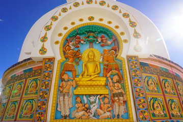 ラダック レー シャンティ ストゥーパ