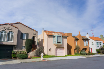 Fototapeta na wymiar Street and houses in the residential part of San Francisco, California