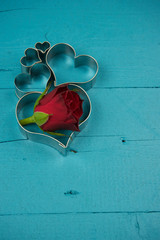 herzen rose blau