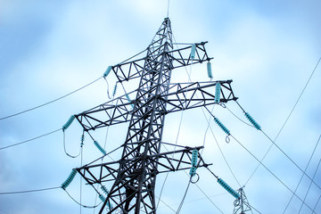 High-voltage power transmission support, bottom view