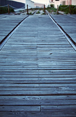 Obraz premium Old wooden train path