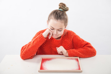  Integracja sensoryczna. Ćwiczenia na sprawność ruchową dłoni i palców. © doroguzenda