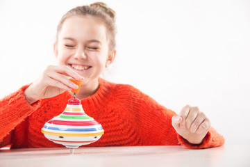  Integracja sensoryczna. Ćwiczenia na sprawność ruchową dłoni i palców. © doroguzenda