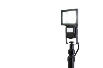 Luz led fluorescente de bajo consumo sobre fondo blanco