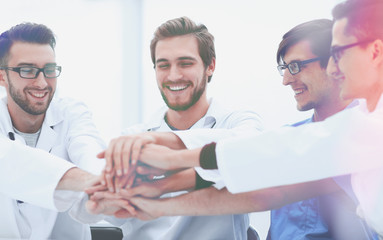 Obraz premium medical team showing their success