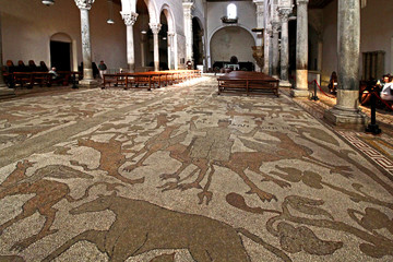 il grande mosaico pavimentale della Cattedrale di Otranto - obrazy, fototapety, plakaty