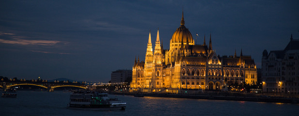 Fototapeta na wymiar Night landscape in gothic Budapest