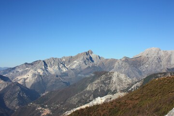 spectacular portrait of the tops of the mountains. the atmosphere is serene and wild