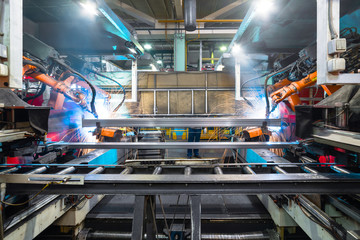 Welding robot, the process of welding a metal profile.