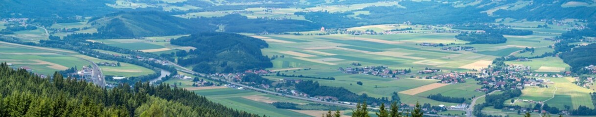 Landschaft / Obersteiermark / Murtal