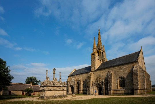 Gothic chapel with the oldest Calvary of Brittany, Notre-Dame de Tronoen, near Penmarc'h, Finistere, Brittany, France, Europe