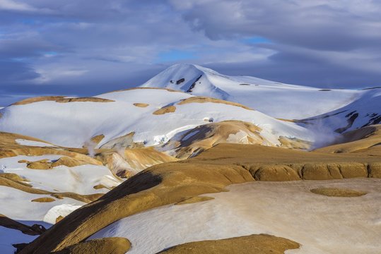 Snowfields and Rhyolit Mountains, Hveradalir, Kerlingarfjoll, Suourland, Iceland, Europe