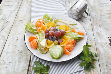 fresh fruit slicing plate
