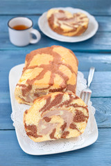 Giraffen-Biskuit-Roulade