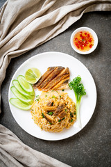fried rice with crispy gourami fish